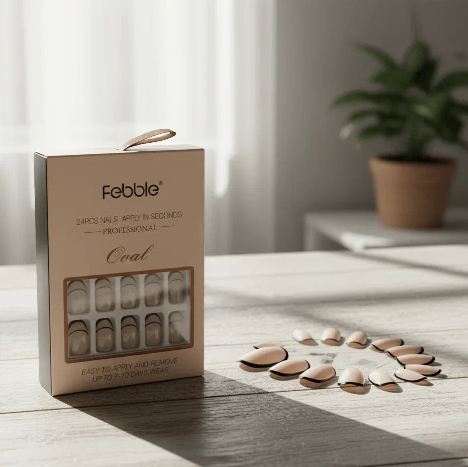 Febble - Oval Classic French Line Press-On Nails